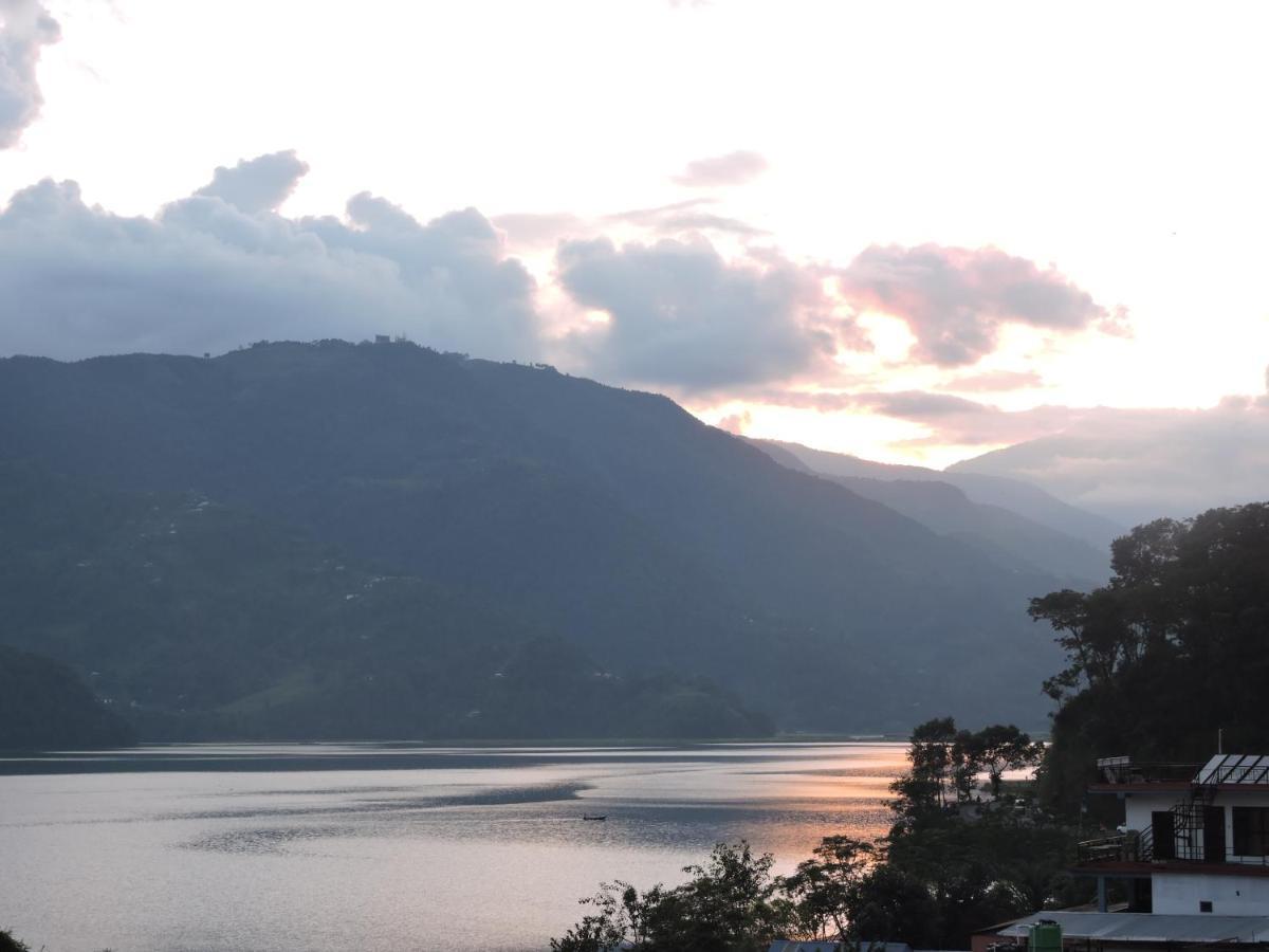 The Eagle Zone Hotel Pokhara Exterior photo